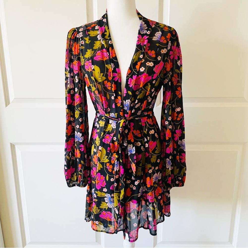 CAbi Mingle Floral Belted Mesh Coverup Kimono #6252 Size Small
